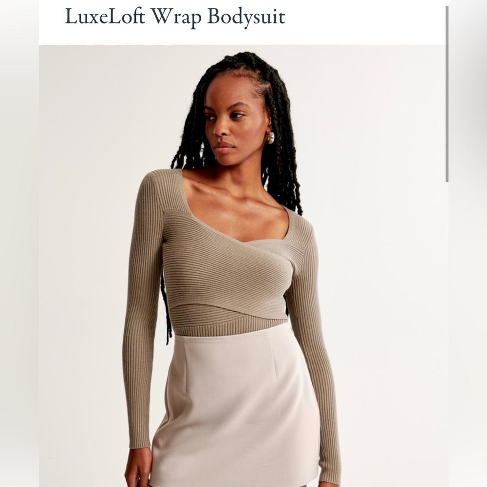 Abercrombie luxeloft body suit NWT